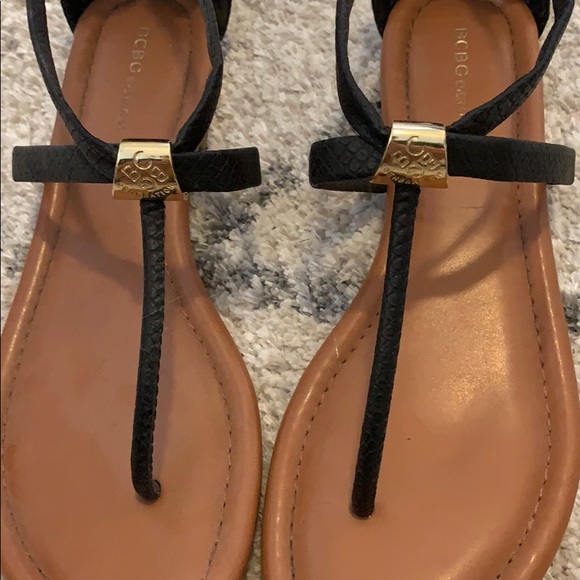 BCBG sandals - Picture 2 of 4